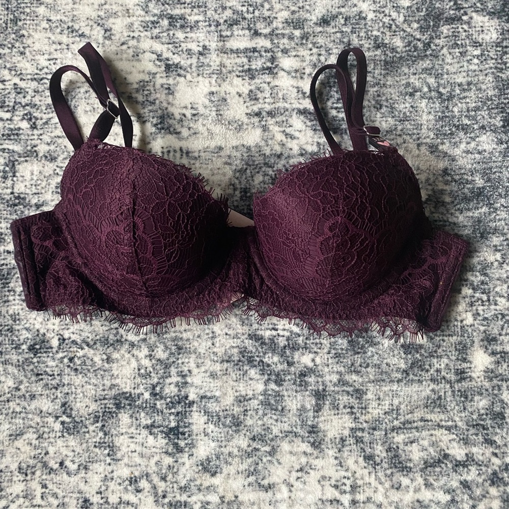 Victoria’s Secret Bra. Sz 32B
